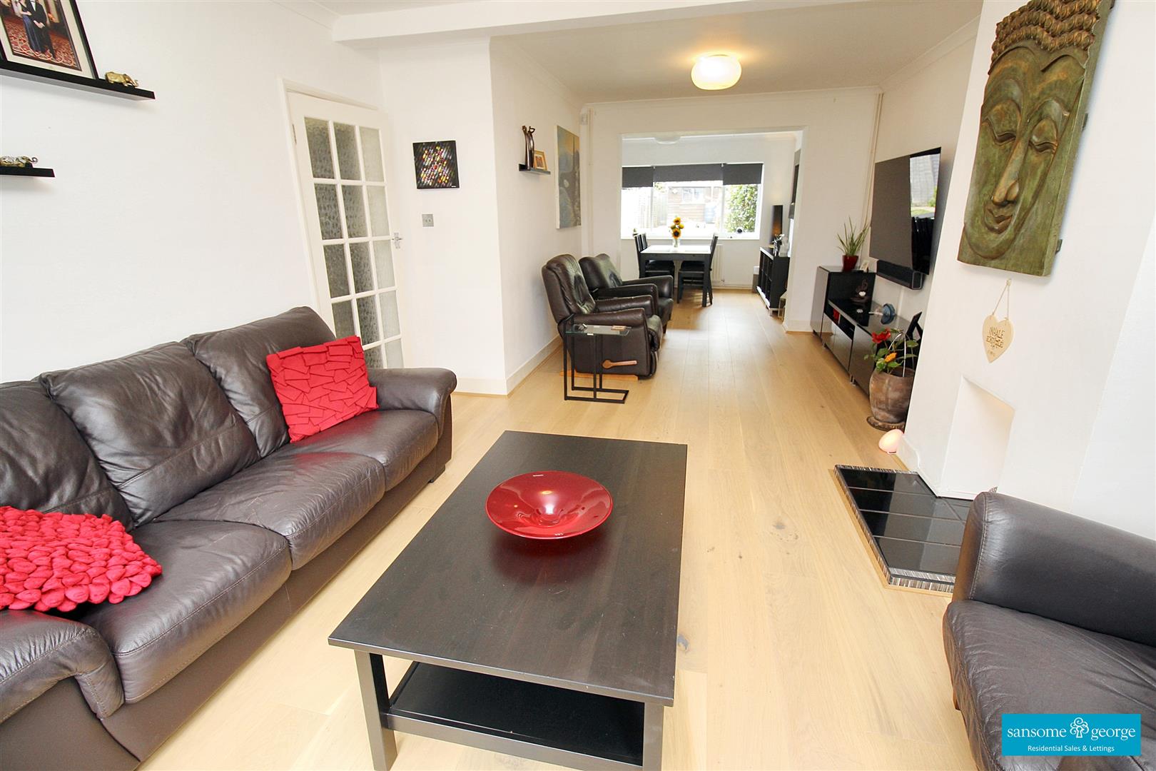 3 bed property in Halls Road, Tilehurst